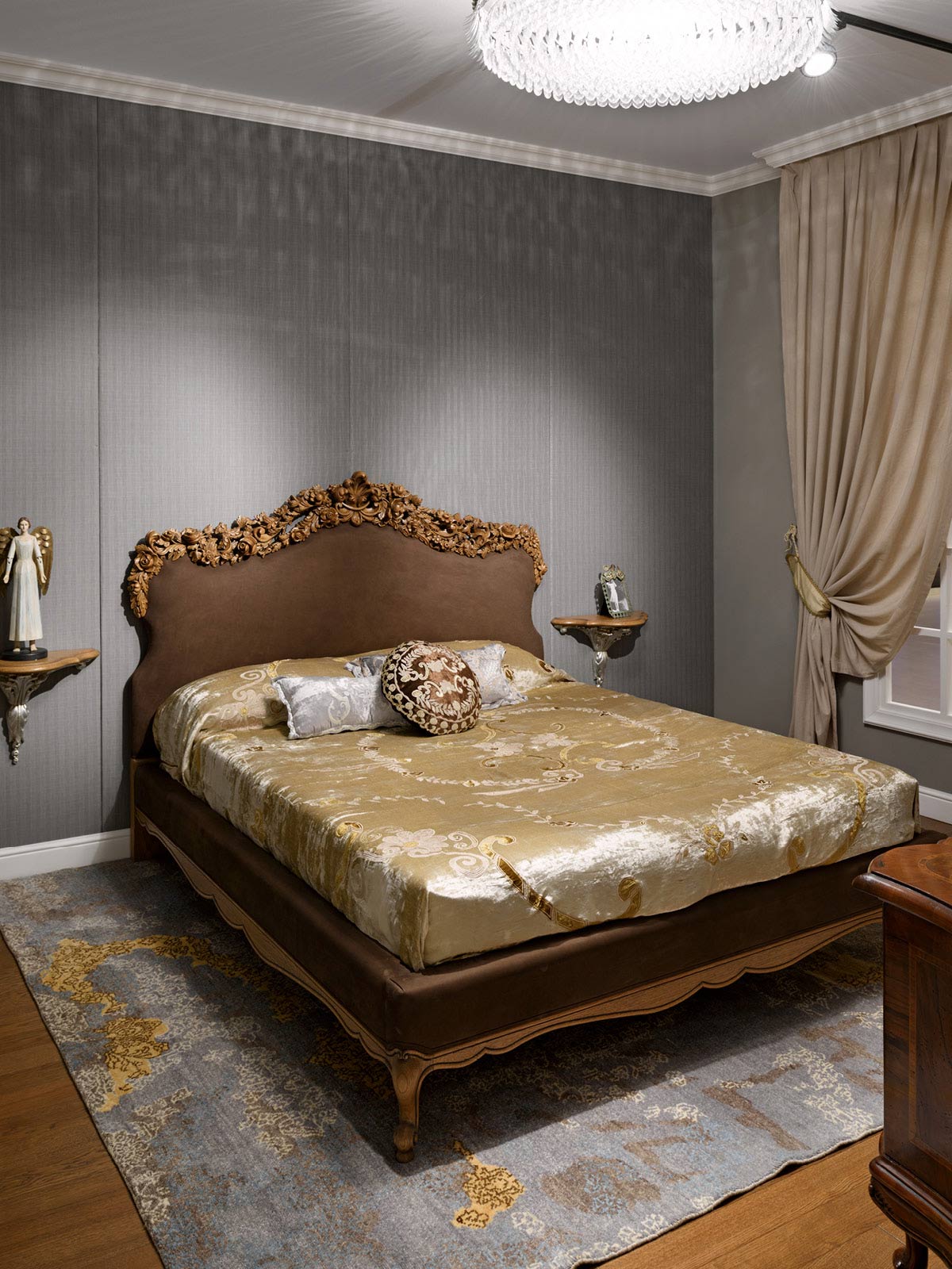 Bed Mod. 679 – 200 x 215 cm